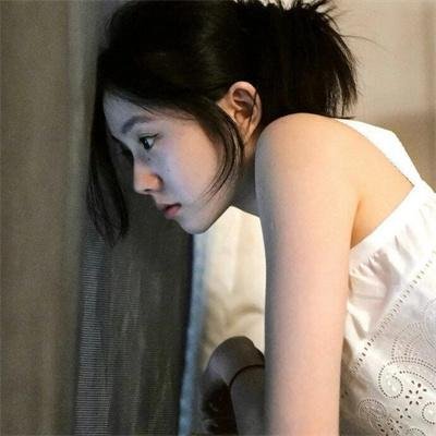 锦衣之下